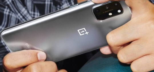 一加（OnePlus）首席执行官承诺在摄像头质量上取